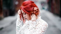 A Beauty Expert’s Guide to Being Uniquely You This Summer
